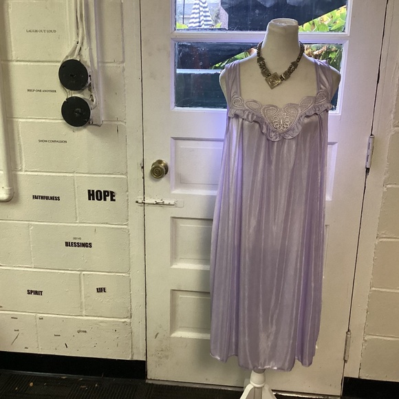 LATI FASHION lavender  CHEMISE NIGHTY - Picture 1 of 6